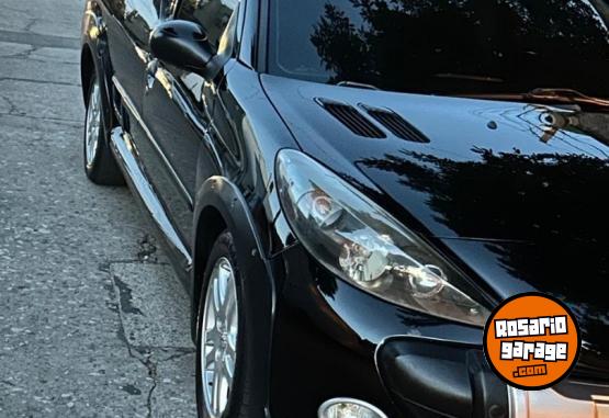 Utilitarios - Peugeot Hoggar 2014 Nafta 114000Km - En Venta