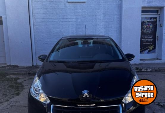 Autos - Peugeot 208 Feline Negro 2014 2014 Nafta 78000Km - En Venta