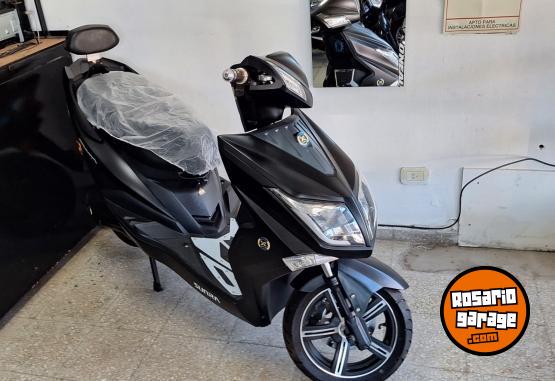 Motos - Otra marca Hawk 3000 2022 Electrico / Hibrido 10Km - En Venta