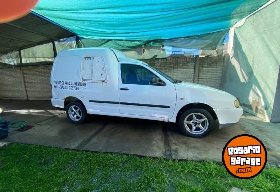 Utilitarios - Volkswagen Caddy 2000 Diesel 191000Km - En Venta