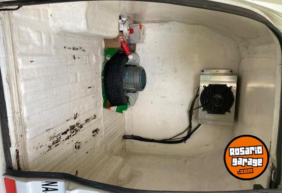 Utilitarios - Volkswagen Caddy 2000 Diesel 191000Km - En Venta