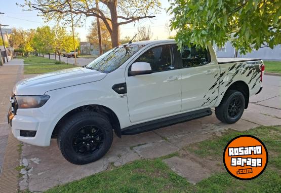 Camionetas - Ford Ranger XLS 3.2 AT 2018 Diesel 115000Km - En Venta