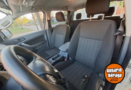 Camionetas - Ford Ranger XLS 3.2 AT 2018 Diesel 115000Km - En Venta