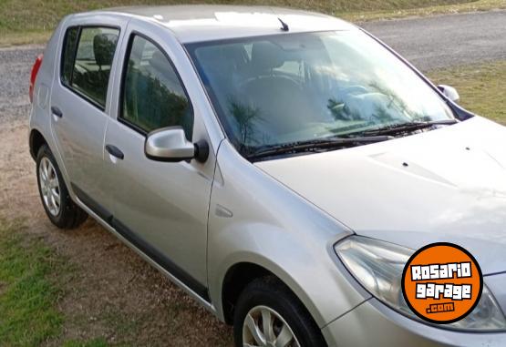 Autos - Renault Sandero 2013 Nafta 183000Km - En Venta