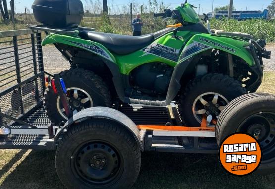 Cuatris y UTVs - Kawasaki CUATRICICLO 4X4 2013  1500Km - En Venta