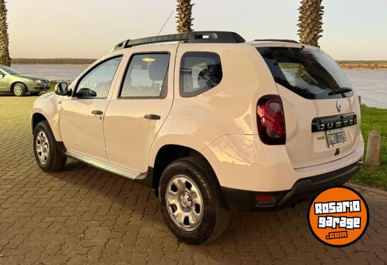 Autos - Renault duster 2016 GNC 124000Km - En Venta