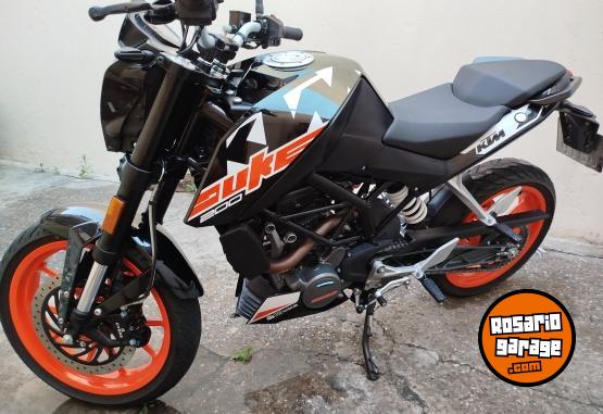 Motos - Ktm 200 Duke 2022 Nafta 15000Km - En Venta