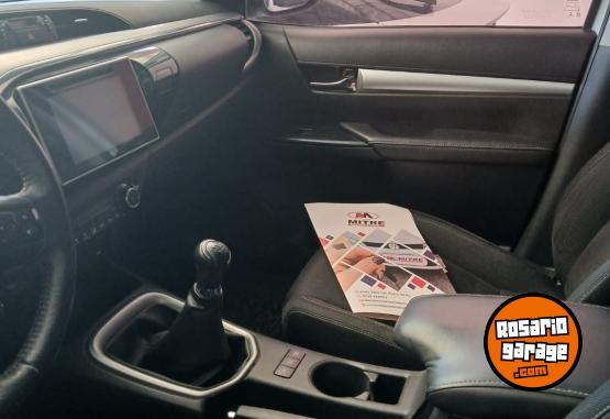 Camionetas - Toyota Hilux 2019 Diesel 129000Km - En Venta