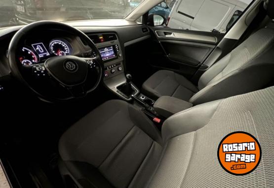 Autos - Volkswagen Golf 1.6 trendline 2015 Nafta 151000Km - En Venta