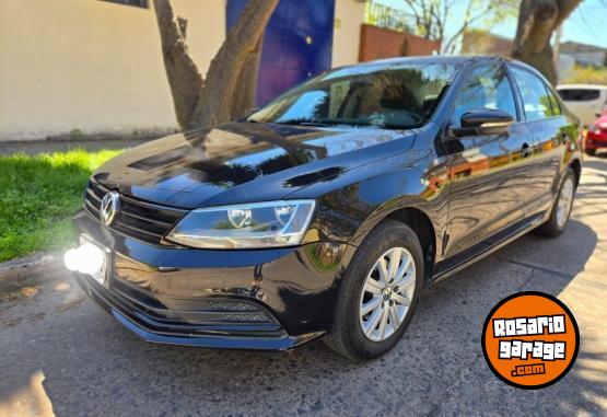 Autos - Volkswagen Vento 2015 Nafta 180000Km - En Venta