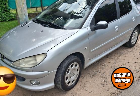Autos - Peugeot 206 2007 Nafta 180000Km - En Venta