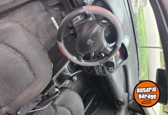 Autos - Peugeot 206 2007 Nafta 180000Km - En Venta