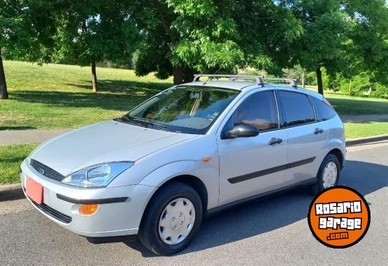 Autos - Ford Focus 1.8 16V Zetec 2001 GNC 268000Km - En Venta