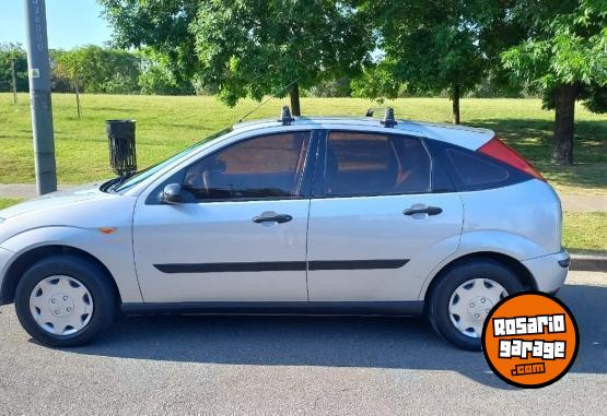 Autos - Ford Focus 1.8 16V Zetec 2001 GNC 268000Km - En Venta