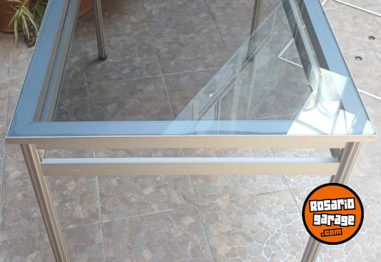 Hogar - Mesa Vidrio y Aluminio - En Venta