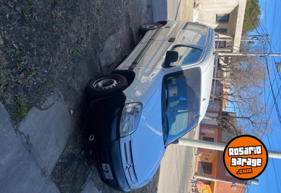 Utilitarios - Citroen Berlingo 2011 Diesel 170000Km - En Venta