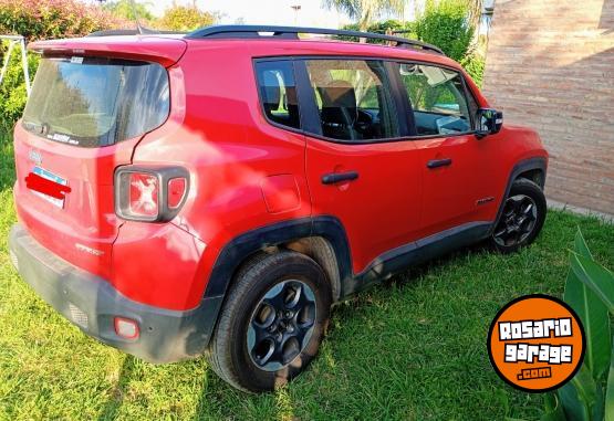 Camionetas - Jeep RENEGADE 2018 Nafta 59000Km - En Venta