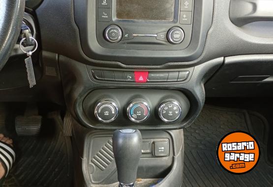 Camionetas - Jeep RENEGADE SPORT PLUS 2018 Nafta 59000Km - En Venta