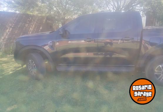 Camionetas - Ford Xlt 4 x2 2023 Diesel 7500Km - En Venta