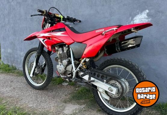 Motos - Honda Tornado 250 2010 Nafta 32000Km - En Venta