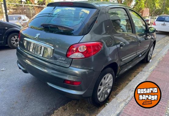 Autos - Peugeot 207 Compact 2013 Nafta 200000Km - En Venta