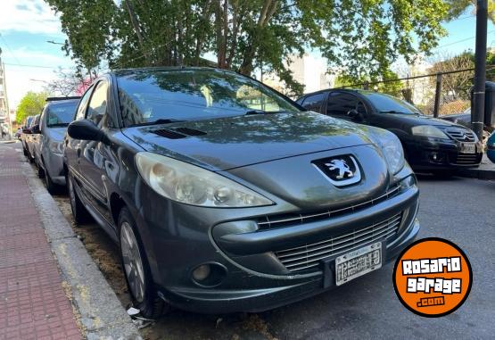 Autos - Peugeot 207 Compact 2013 Nafta 200000Km - En Venta