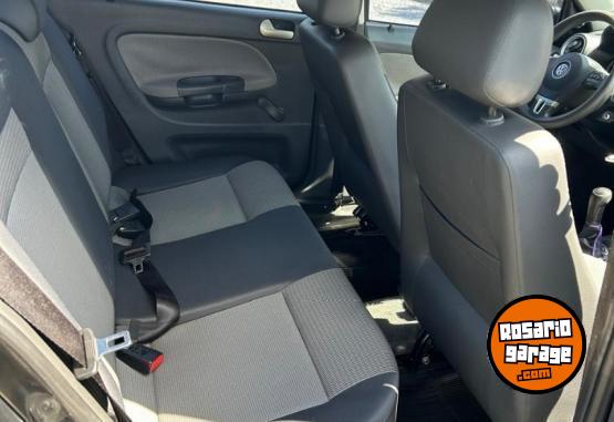 Autos - Volkswagen VOYAGE 2011 Nafta 112000Km - En Venta