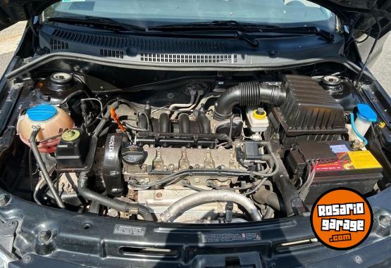 Autos - Volkswagen VOYAGE 2011 Nafta 112000Km - En Venta