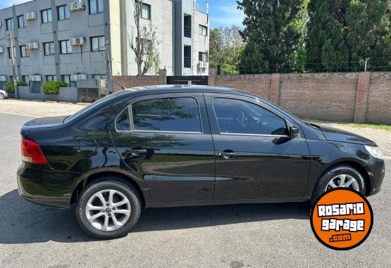 Autos - Volkswagen VOYAGE 2011 Nafta 112000Km - En Venta