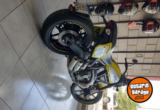 Motos - Ducati Scrambler Flat Track 800 2016 Nafta 16700Km - En Venta