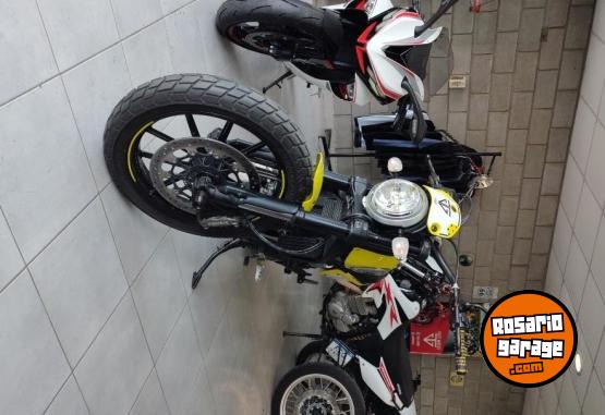 Motos - Ducati Scrambler Flat Track 800 2016 Nafta 16700Km - En Venta