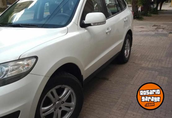 Camionetas - Hyundai Santa Fe 2013 Nafta 198000Km - En Venta