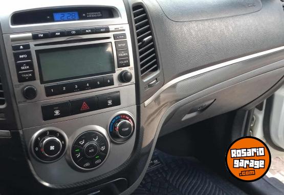 Camionetas - Hyundai Santa Fe 2013 Nafta 198000Km - En Venta