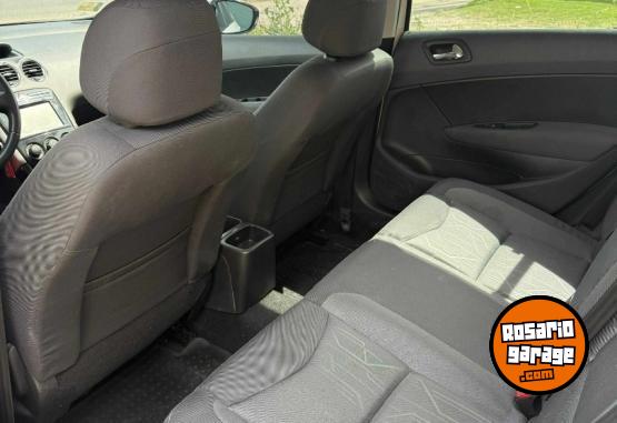 Autos - Peugeot 408 Allure 2.0 2016 Nafta 97000Km - En Venta