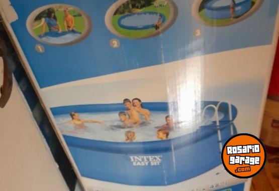 Hogar - Pileta Intex Inflable422×122 Set... - En Venta