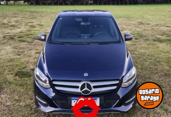 Autos - Mercedes Benz B200 2018 Nafta 135000Km - En Venta