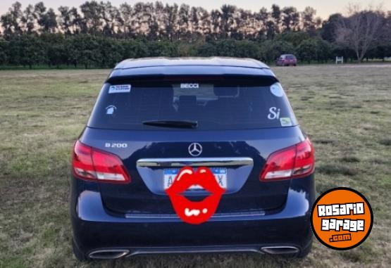 Autos - Mercedes Benz B200 2018 Nafta 135000Km - En Venta