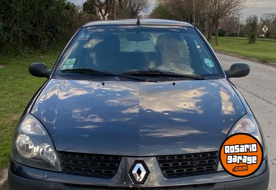 Autos - Renault clio yahoo 1.2 2005 Nafta 236000Km - En Venta