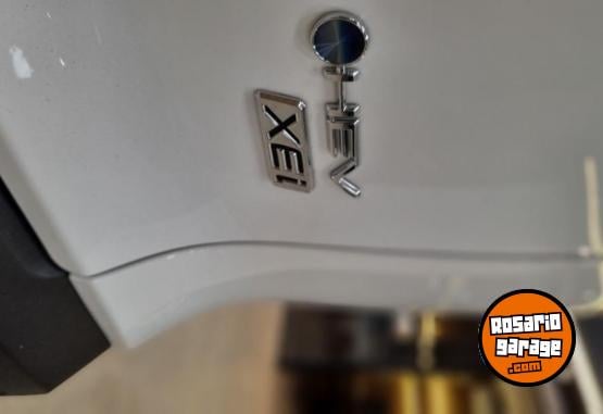 Autos - Toyota COROLLA CROSS XEI HV CVT 2024 Electrico / Hibrido 14000Km - En Venta