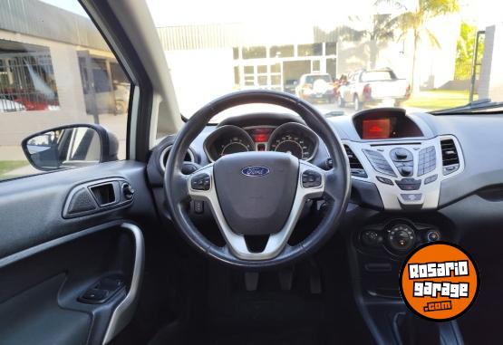 Autos - Ford Fiesta KD Titanium 5P 2012 Nafta 111500Km - En Venta