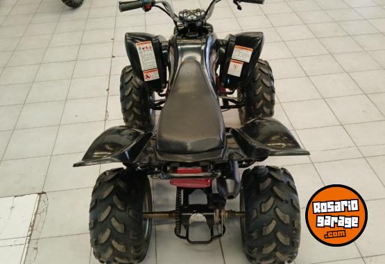 Cuatris y UTVs - Guerrero CUATRICICLO 110 2013 120Km - En Venta