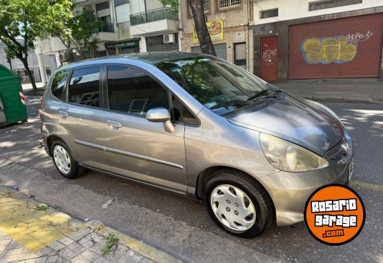 Autos - Honda FIT LX 1.4 NAFTA 2006 Nafta 200000Km - En Venta