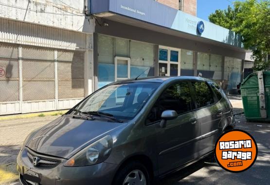 Autos - Honda FIT LX 1.4 NAFTA 2006 Nafta 200000Km - En Venta