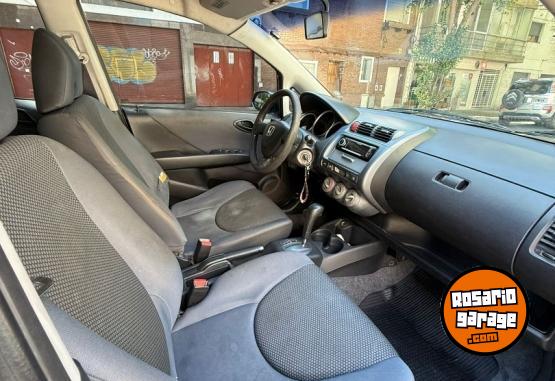 Autos - Honda FIT LX 1.4 NAFTA 2006 Nafta 200000Km - En Venta