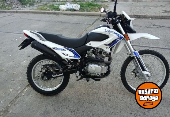 Motos - Motomel Skua 250 cc 2020 Nafta 6000Km - En Venta