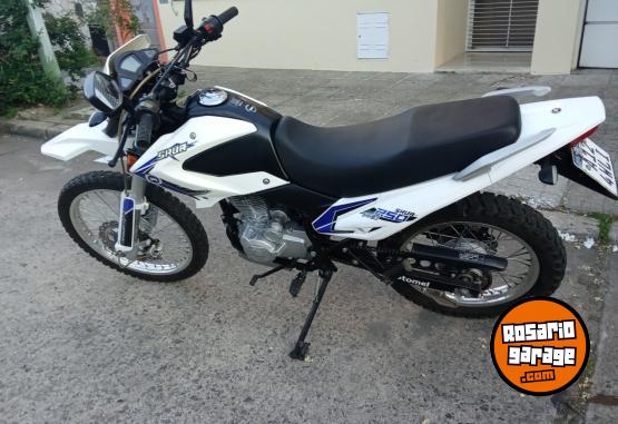 Motos - Motomel Skua 250 cc 2020 Nafta 6000Km - En Venta