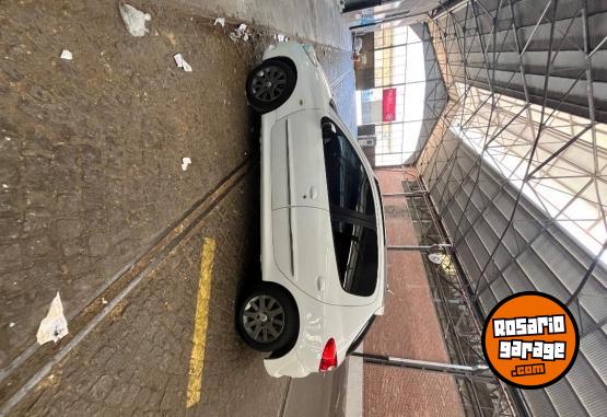 Autos - Peugeot 207 206 Fox gol focus 2013 Nafta 95000Km - En Venta