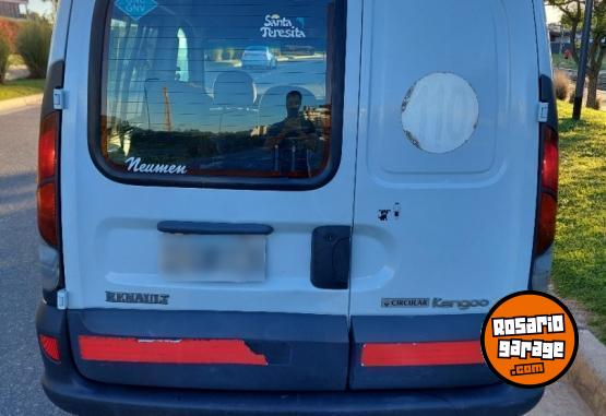 Utilitarios - Renault Kangoo 2008 GNC 240000Km - En Venta