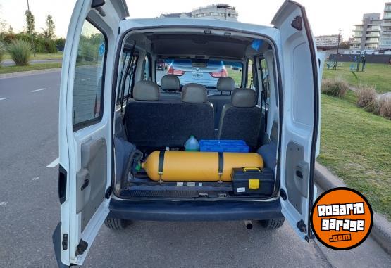 Utilitarios - Renault Kangoo 2008 GNC 240000Km - En Venta