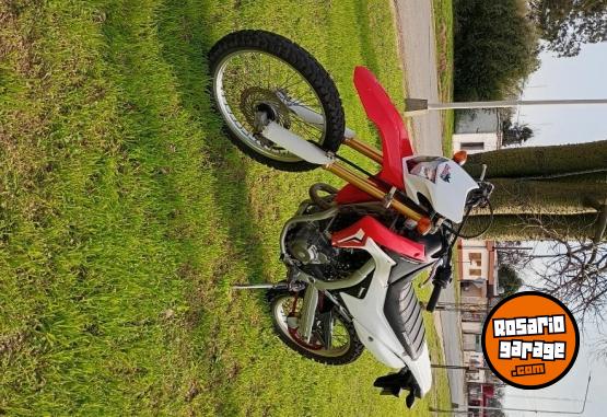 Motos - Honda Crf l 2014 Nafta 18500Km - En Venta